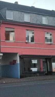 Foto - Ladenlokal O.-E zentrale Lage mit Gartennutzung