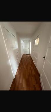 Foto - 3 Zimmer Wohnung - 1.500,00&nbsp;EUR Kaltmiete, ca.&nbsp; 80,00&nbsp;m&sup2;