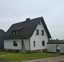 Schönes Einfamilienhaus - 295.000,00&nbsp;EUR Kaufpreis, ca.&nbsp; 132,00&nbsp;m&sup2; in Flammersfeld (PLZ: 57632)