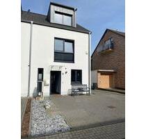Reihenendhaus in Wesseling-Urfeld – 6 Zimmer, Kamin, vermietet