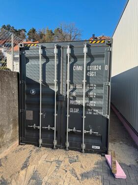 Foto - Lager, Garage, Container, Selfstorage, Lagerbox in Schmalnau