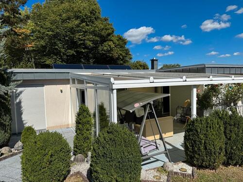 Foto - Schönes Haus mit Pavillon, Solaranlage und Wintergarten
