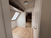 Foto - Kleine Dachgeschosswohnung in 91448 Emskirchen ab März zu mieten