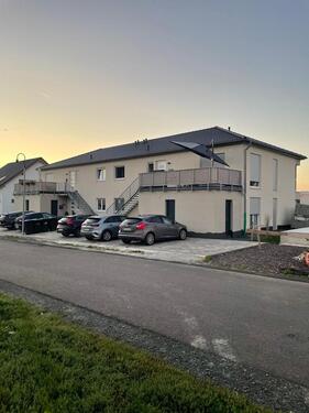 Foto - Moderne 4-Zimmer-Obergeschosswohnung mit 2 Balkonen