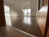 Foto - Attendorn: 3–Raum - DG–Wohnung - nur mit WBS !!!