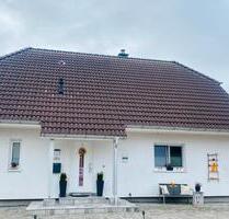 EFH- Effizienz 70, Bj 2011, 154qm Wfl., 672qm Grdf., 5 Zimmer - Edewecht