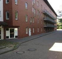 Gepflegte 2,5-Zimmer-Wohnung mit Terrasse - Bremen Blockland