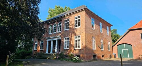 Foto - Herrenhaus - Gut Wartfeld - in Nordenham Stadtsüden