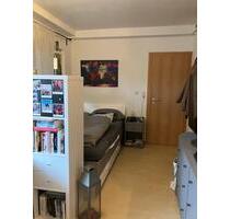 Helle 1-Zimmer-Wohnung in Leihgestern - Linden