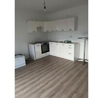 2-Zimmer-Wohnung, Lich (OT), Einbauküche, teilweise möbliert