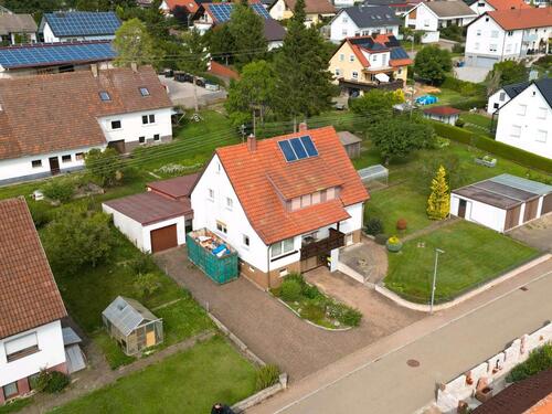 Foto - 9 Zimmer Einfamilienhaus in Königsheim