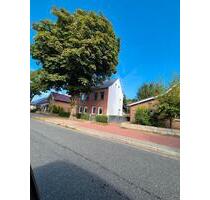 Haus zur Miete - 1.300,00&nbsp;EUR Kaltmiete, ca.&nbsp; 140,00&nbsp;m&sup2; in Brunsbüttel (PLZ: 25541)