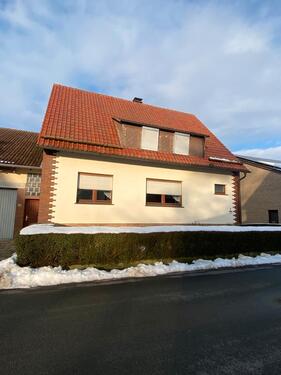 Foto - Haus mit Doppelgarage, Garten und Scheune 1200qm