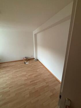 Foto - 3-Zimmer, Dachgeschosswohnung - 875,00&nbsp;EUR Kaltmiete, ca.&nbsp; 70,00&nbsp;m&sup2;