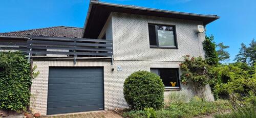 Foto - Einfamilienhaus mit Garage in ruhiger Hanglage – Hitzacker