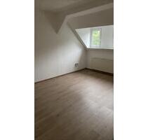 Wunderschöne 1-R Wohnung 07950 Zeulenroda-Triebes - Weißendorf