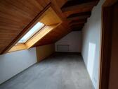 Foto - 3 Zimmer Dachgeschoßwohnung in Waldbüttelbrunn