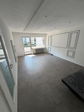 Foto - VON PRIVAT 3+1 Zimmer-Wohnung mit Balkon, Hobbyraum, Abstellraum