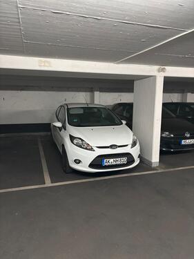 Foto - Garagenstellplatz zur Miete - 184,00&nbsp;EUR Miete,