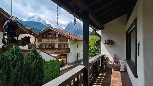 Foto - 3-Zimmer-Wohnung mit 2 Balkonen & Bergblick – Garmisch-Partenk.