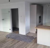 Vier-Dachgeschosswohnung - 950,00 EUR Kaltmiete, in Mehrstetten (PLZ: 72537)