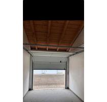 Vermiete Garage in 84051 Altheim Bayernwerksiedlung - Essenbach