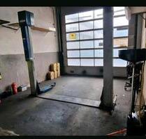 Werkstatt mit ca. 600 m² Freifläche in Duisburg zu vermieten
