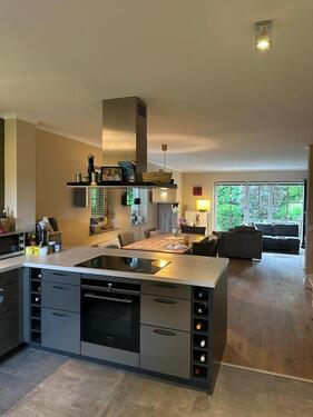 Foto - Charmante Doppelhaushälfte mit großem Garten 910 m²