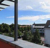 Dachgeschosswohnung 34-Raum mit EBK befristet bis April 2027 - Nuthetal