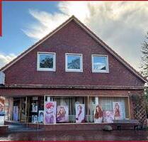 * Gewerbefläche * Ecklage mit hoher Sichtbarkeit * vielseitige Möglichkeiten * große Schaufenster * - Krummhörn