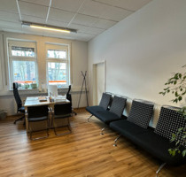 Bürofläche im Erdgeschoss mit 3 Stellplätzen – Leipzig Ost