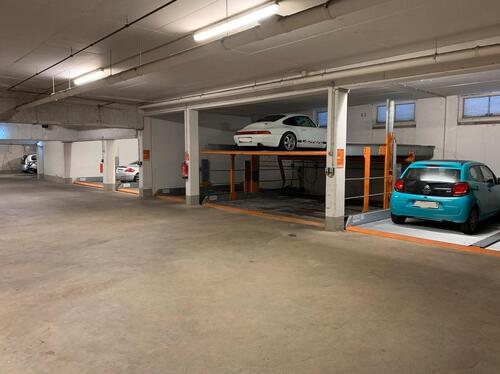 Foto - Tiefgaragenstellplatz Ottensen - 150,00 EUR Miete,