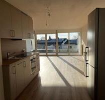 Helle 1,5-Zimmer Wohnung mit großem Balkon in guter Lage von BC - Biberach an der Riß