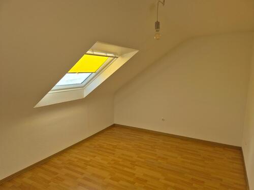 Foto - Dachgeschoßwohnung in Saarbrücken zur Miete