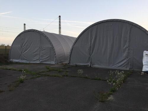 Foto - Hallenstellplatz - 90,00&nbsp;EUR Miete,