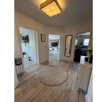 Sonnige, moderne 3-Zi-Whg inkl. neuwertiger EBK, Balkon & Garage - Garbsen Ortschaft Horst