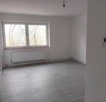 Sehr schöne renovierte 3 Zimmer Wohnung mit Balkon in Gelsenkirchen zu vermieten