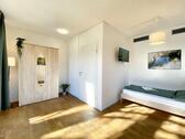 Foto - Renoviertes WG-ZIMMER (15 qm) in Wohngemeinschaft ab 1.11.2025! TV, WaMa, Highspeed-Internet inkl.