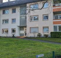 3 Zimmer Eigentumswohnung Kernsanier Stellplatz in Köln-Grengel,