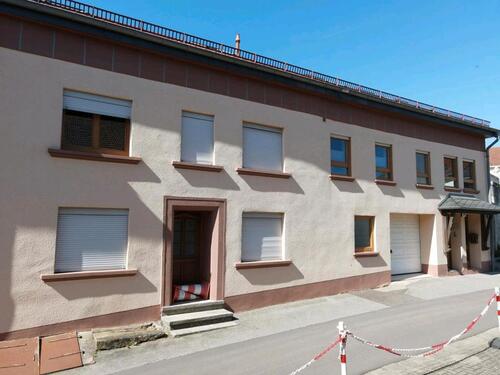 Foto - Mehrfamilienhaus, Wohnhaus in Mettlach