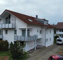 Wunderschöne, helle 3-Zi. Wohnung im EG mit Stellplatz-880€ kalt - Ofterdingen