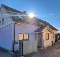 Einfamilenhaus - 375.000,00&nbsp;EUR Kaufpreis, ca.&nbsp; 166,50&nbsp;m&sup2; in Schirmitz (PLZ: 92718)
