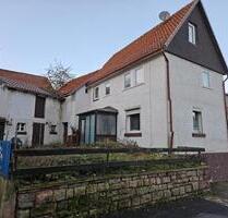 Immobilien Haus kaufen - 68.999,00&nbsp;EUR Kaufpreis, ca.&nbsp; 182,00&nbsp;m&sup2; in Waldeck (PLZ: 34513)