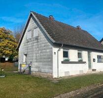 Einfamilienhaus freistehend - 169.000,00&nbsp;EUR Kaufpreis, ca.&nbsp; 107,00&nbsp;m&sup2; in Kleinblittersdorf (PLZ: 66271)