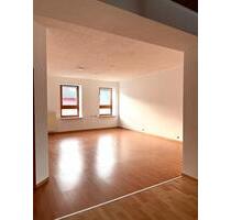 Große Wohnung im Zentrum von Saarlouis-Beaumarais zu vermieten