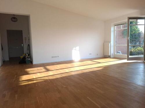 Foto - Exklusives (unmöbliertes) Penthouse mit Balkon in Berlin-Biesdorf