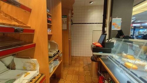 Foto - Bäckerei mit Eiscafé in zentraler Lage