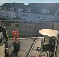 Schöne helle 2-Zimmer-Wohnung mit Balkon in Schorndorf-Nord