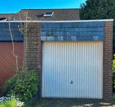 Foto - Aachen-Haaren Reihenmittelhaus mit 4 Zimmern und Garage