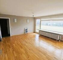 Gemütliche 4 ZKB im 3.OG mit großer Dachloggia - Sulzbach (Saar)